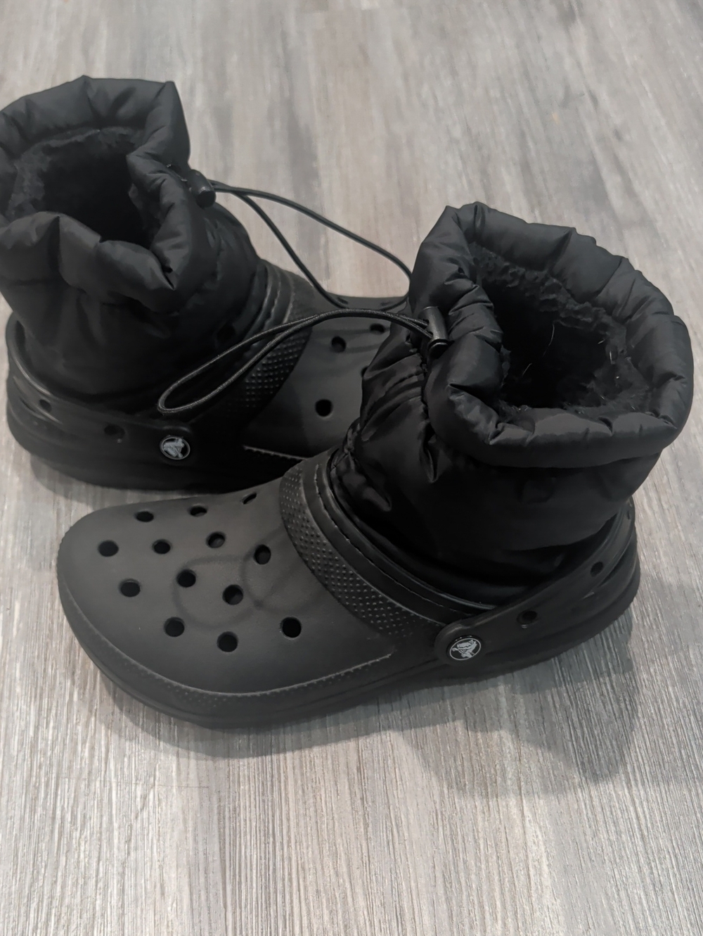 CROCS Classic Black Neo Puff Clog Boots